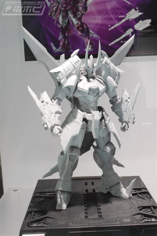 WonderFest 2022 Flame Toys Kuro Kara Kuri Cyclonus Image  (1 of 48)